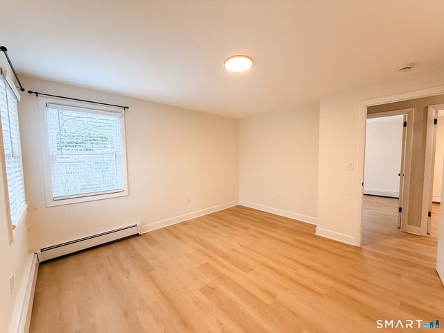 33 Forest Avenue, Groton, CT 06355