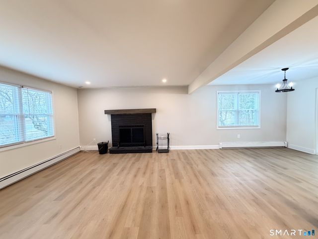 33 Forest Avenue, Groton, CT 06355