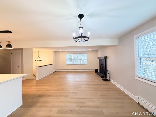 33 Forest Avenue, Groton, CT 06355