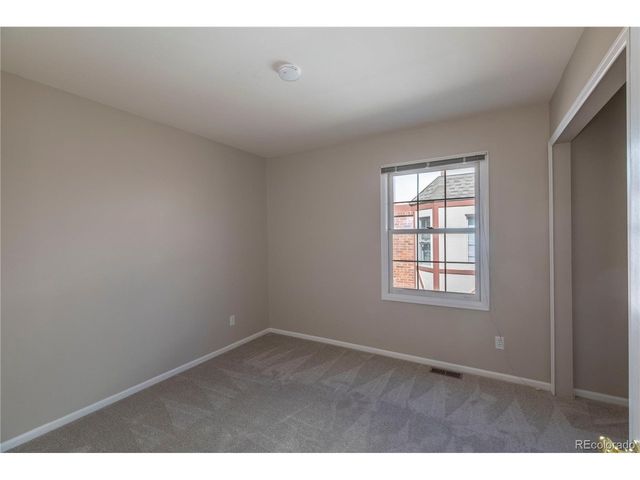 1437 Elmhurst Ln, Longmont, CO 80503