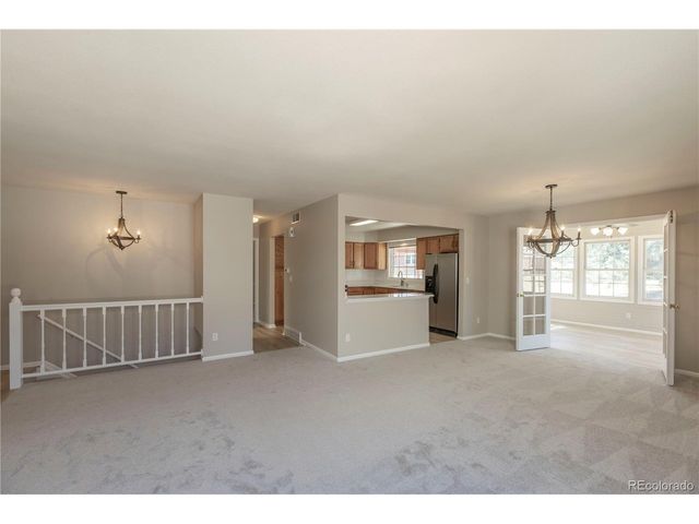 1437 Elmhurst Ln, Longmont, CO 80503