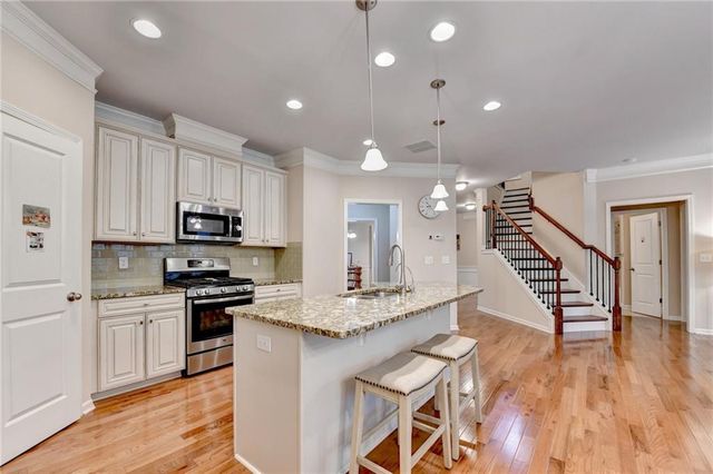 2455 Matlin Way, Buford, GA 30519