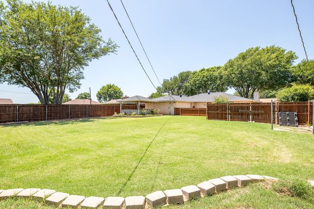 3 Flat Top Circle, Wichita Falls, TX 76308
