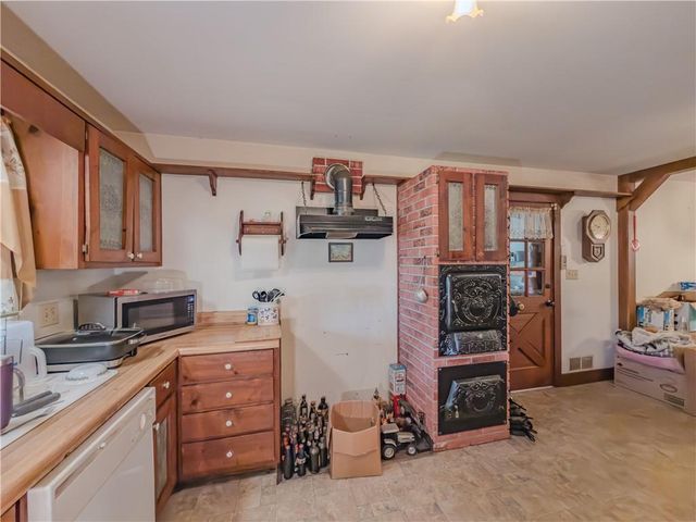 2960 Greenvalley Road, Snellville, GA 30078