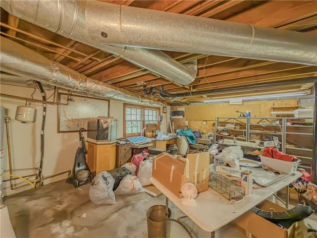 2960 Greenvalley Road, Snellville, GA 30078