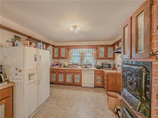 2960 Greenvalley Road, Snellville, GA 30078