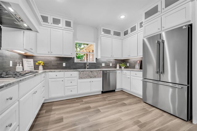 11314 S Williamsburg Drive, Piney Point Village, TX 77024