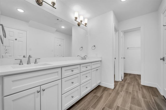 11314 S Williamsburg Drive, Piney Point Village, TX 77024