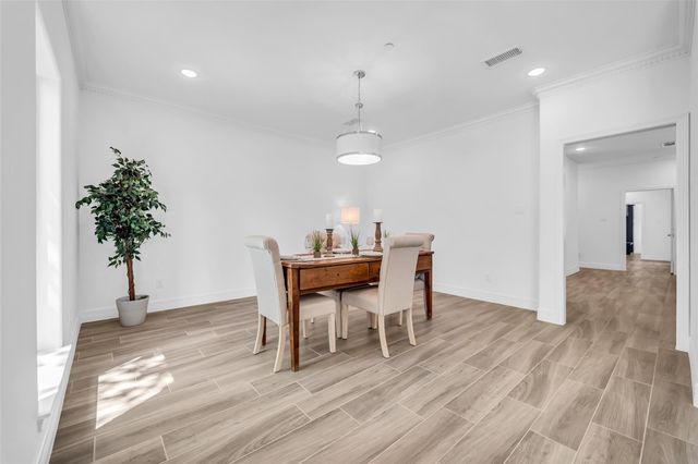 11314 S Williamsburg Drive, Piney Point Village, TX 77024