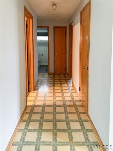 25 Trudy Lane, Cheektowaga, NY 14227