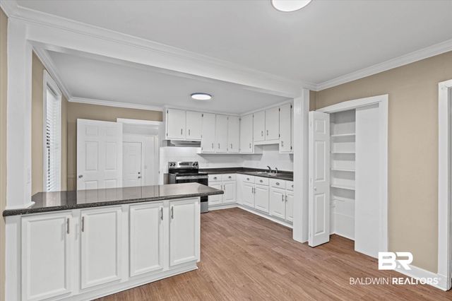 8460 Lake Tahoe Drive, Theodore, AL 36582