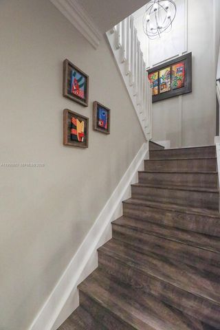 3338 W 97th Ter, Hialeah, FL 33018