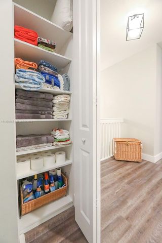 3338 W 97th Ter, Hialeah, FL 33018