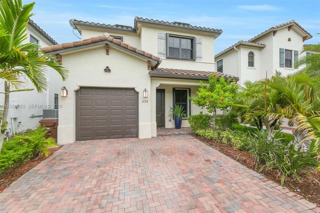 3338 W 97th Ter, Hialeah, FL 33018
