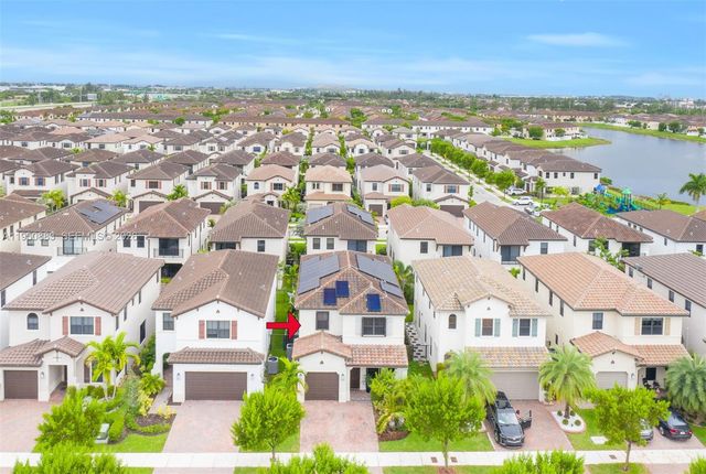 3338 W 97th Ter, Hialeah, FL 33018