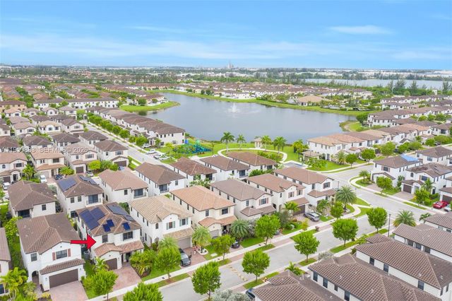 3338 W 97th Ter, Hialeah, FL 33018