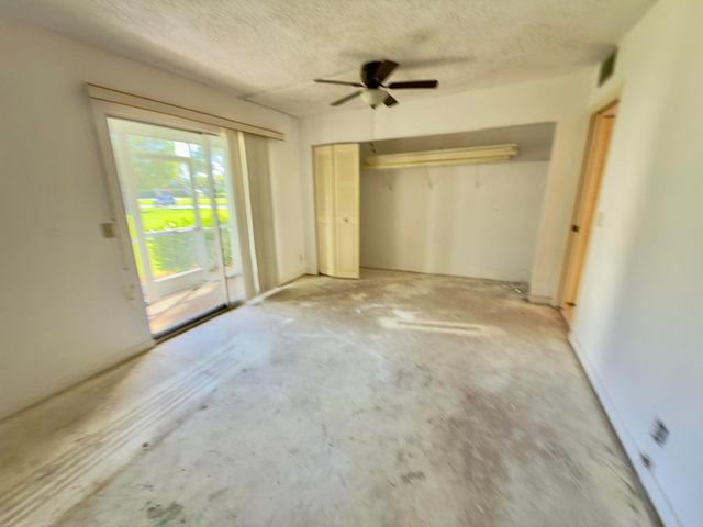 13 Dorset A, Boca Raton, FL 33434