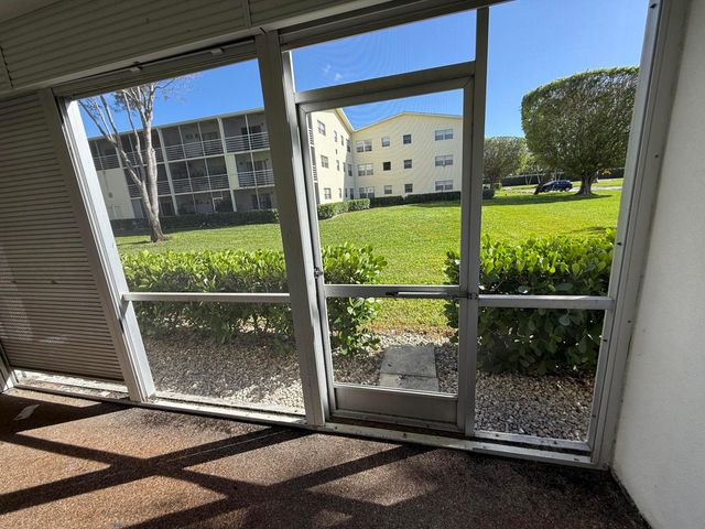 13 Dorset A, Boca Raton, FL 33434