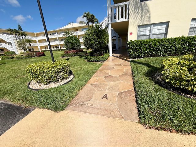 13 Dorset A, Boca Raton, FL 33434