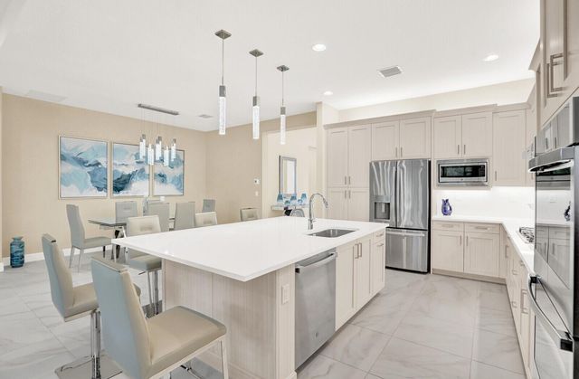 9802 Turning Bluff Lane, Boynton Beach, FL 33473