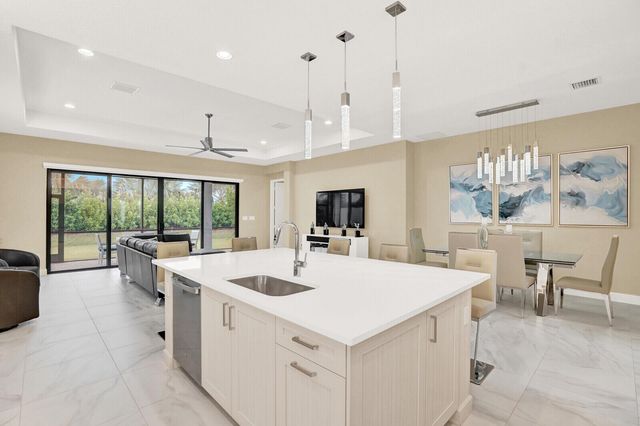 9802 Turning Bluff Lane, Boynton Beach, FL 33473