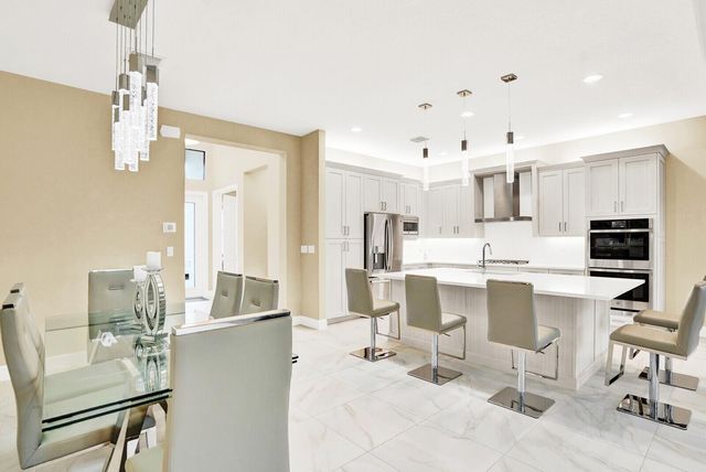 9802 Turning Bluff Lane, Boynton Beach, FL 33473