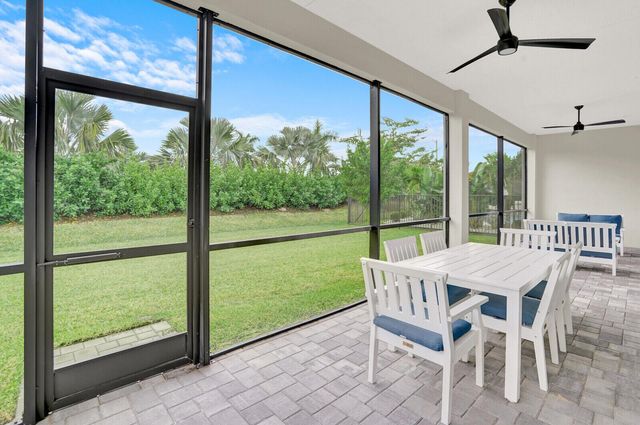 9802 Turning Bluff Lane, Boynton Beach, FL 33473