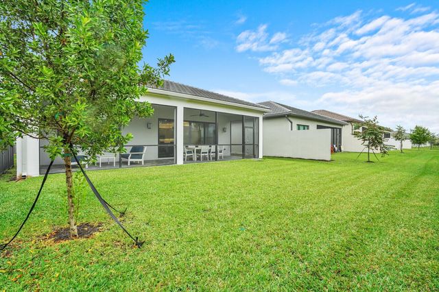 9802 Turning Bluff Lane, Boynton Beach, FL 33473