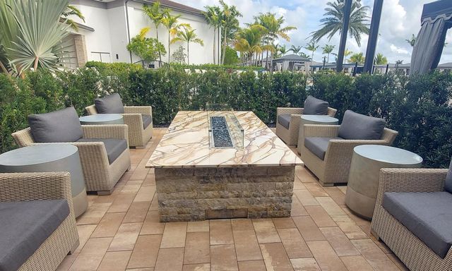 9802 Turning Bluff Lane, Boynton Beach, FL 33473