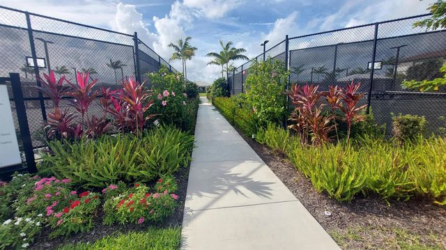 9802 Turning Bluff Lane, Boynton Beach, FL 33473