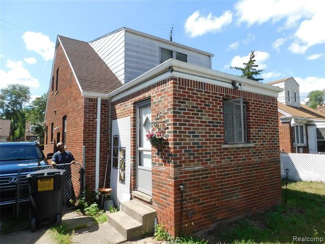 18486 Griggs Street, Detroit, MI 48221