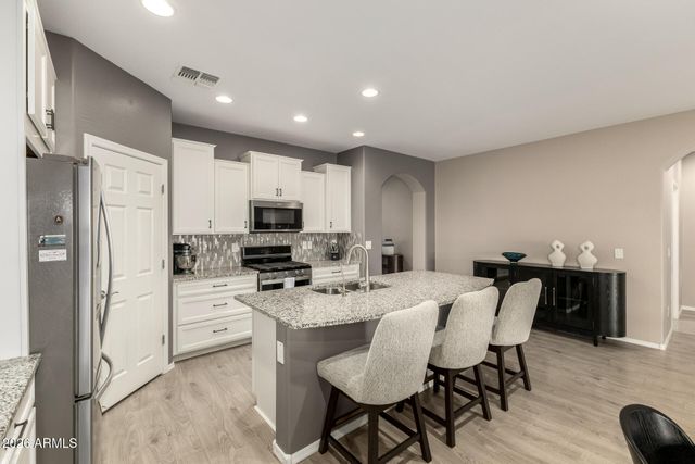 6902 W SONOMA Way, Florence, AZ 85132