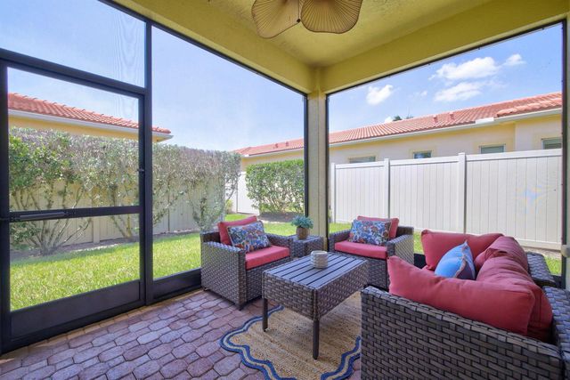 10160 SW Azzo Lane, Port St. Lucie, FL 34986