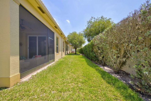 10160 SW Azzo Lane, Port St. Lucie, FL 34986