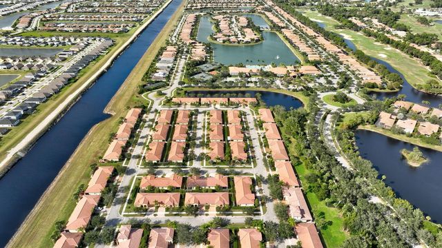 10160 SW Azzo Lane, Port St. Lucie, FL 34986