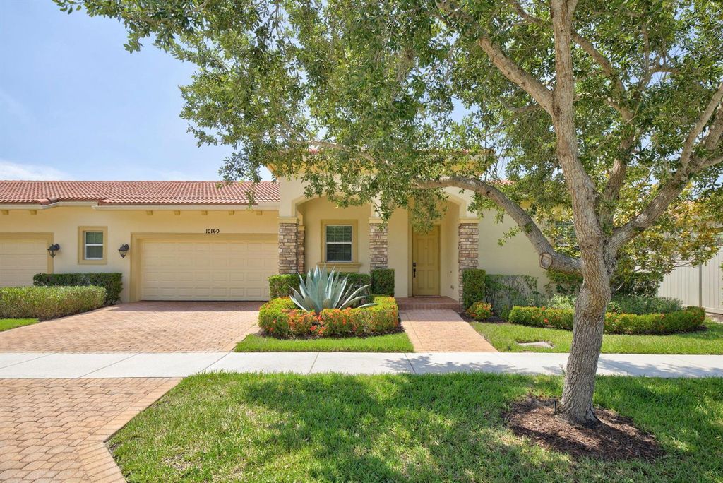 10160 SW Azzo Lane, Port St. Lucie, FL 34986