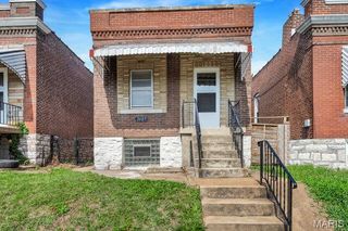 2607 Macklind, St Louis, MO 63139