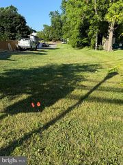 1325 N MAIN ST, Hampstead, MD 21074