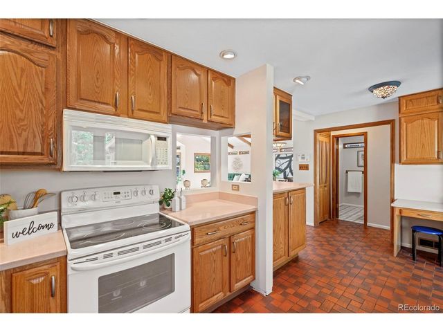 1245 S Grape St, Denver, CO 80246