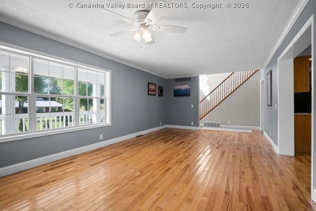 118 Chapman Lane, Hurricane, WV 25526