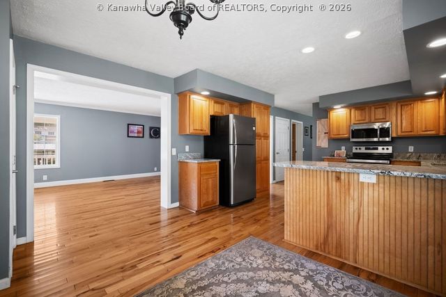 118 Chapman Lane, Hurricane, WV 25526