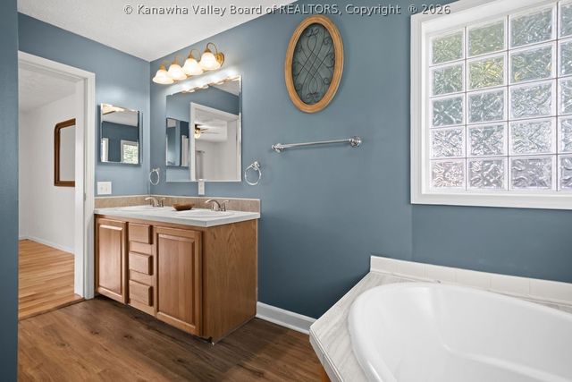 118 Chapman Lane, Hurricane, WV 25526