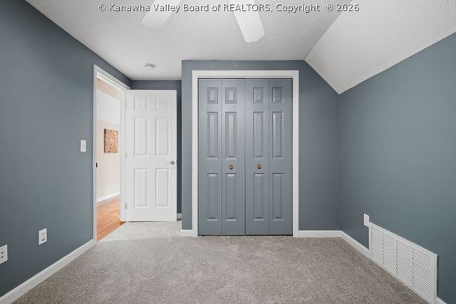 118 Chapman Lane, Hurricane, WV 25526