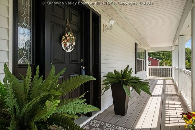 118 Chapman Lane, Hurricane, WV 25526