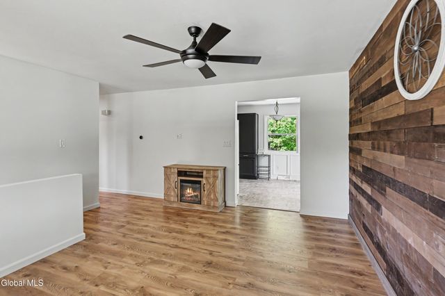 2 Fawn Drive, Ballston Spa, NY 12020