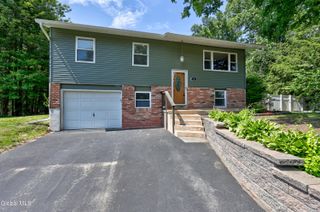 2 Fawn Drive, Ballston Spa, NY 12020