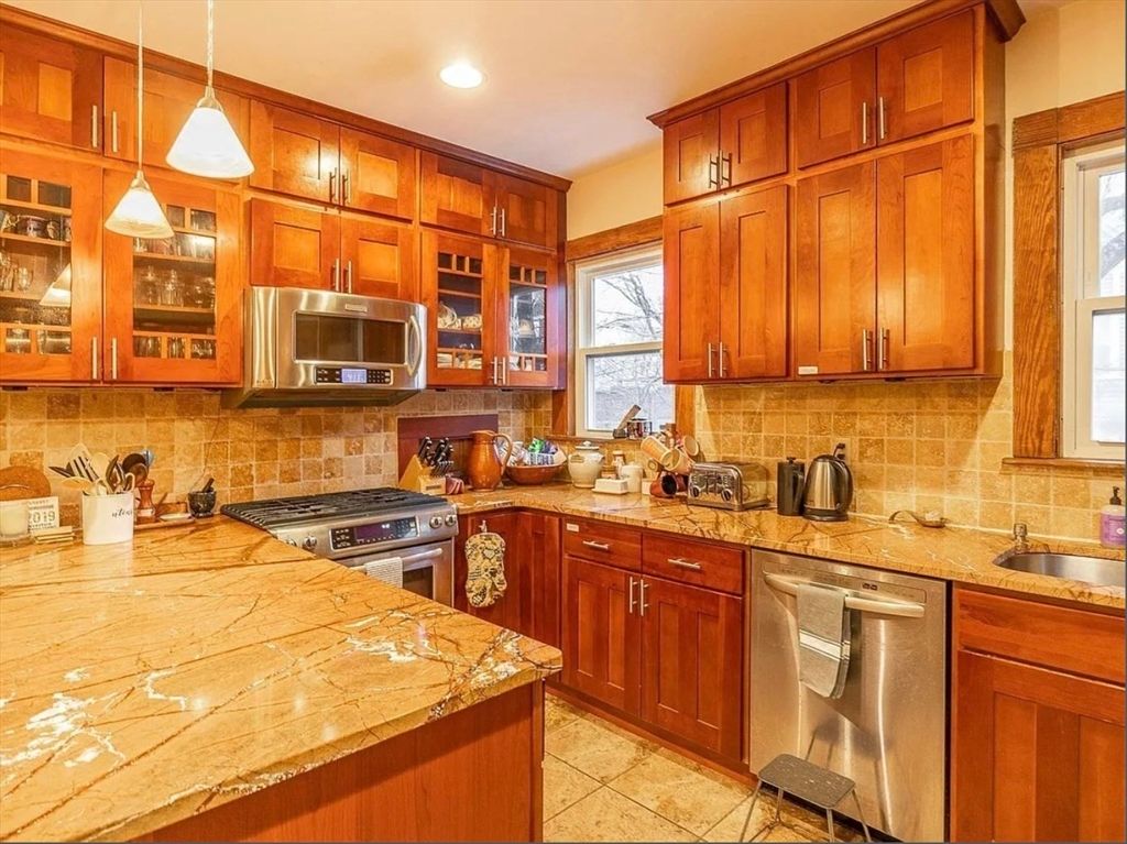 236 Concord Ave. -2, Cambridge, MA 02138