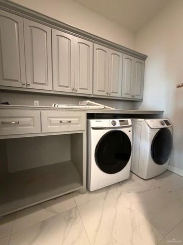 2504 San Bernard Street, Edinburg, TX 78542