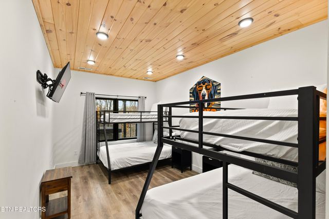 1349 Reedmont Way, Sevierville, TN 37876