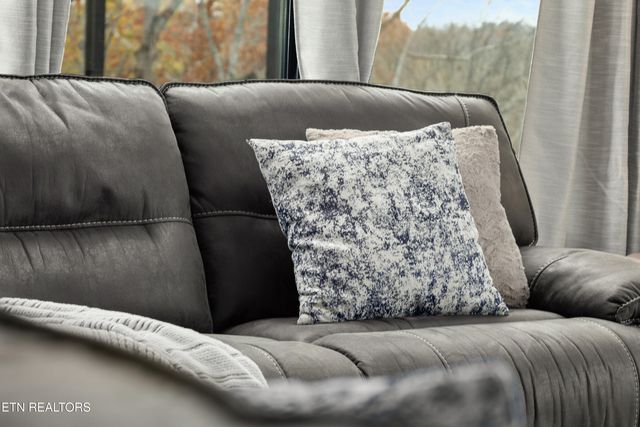 1349 Reedmont Way, Sevierville, TN 37876